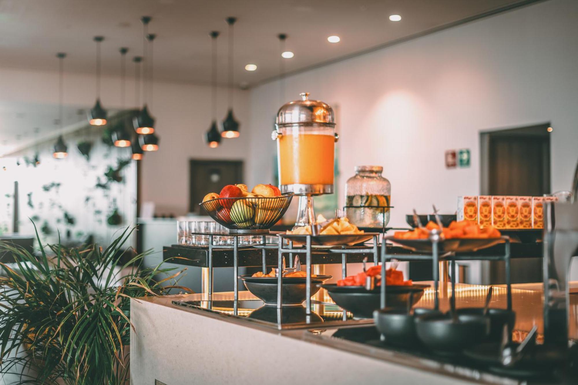 Aken Mind Merida Hotel 外观 照片